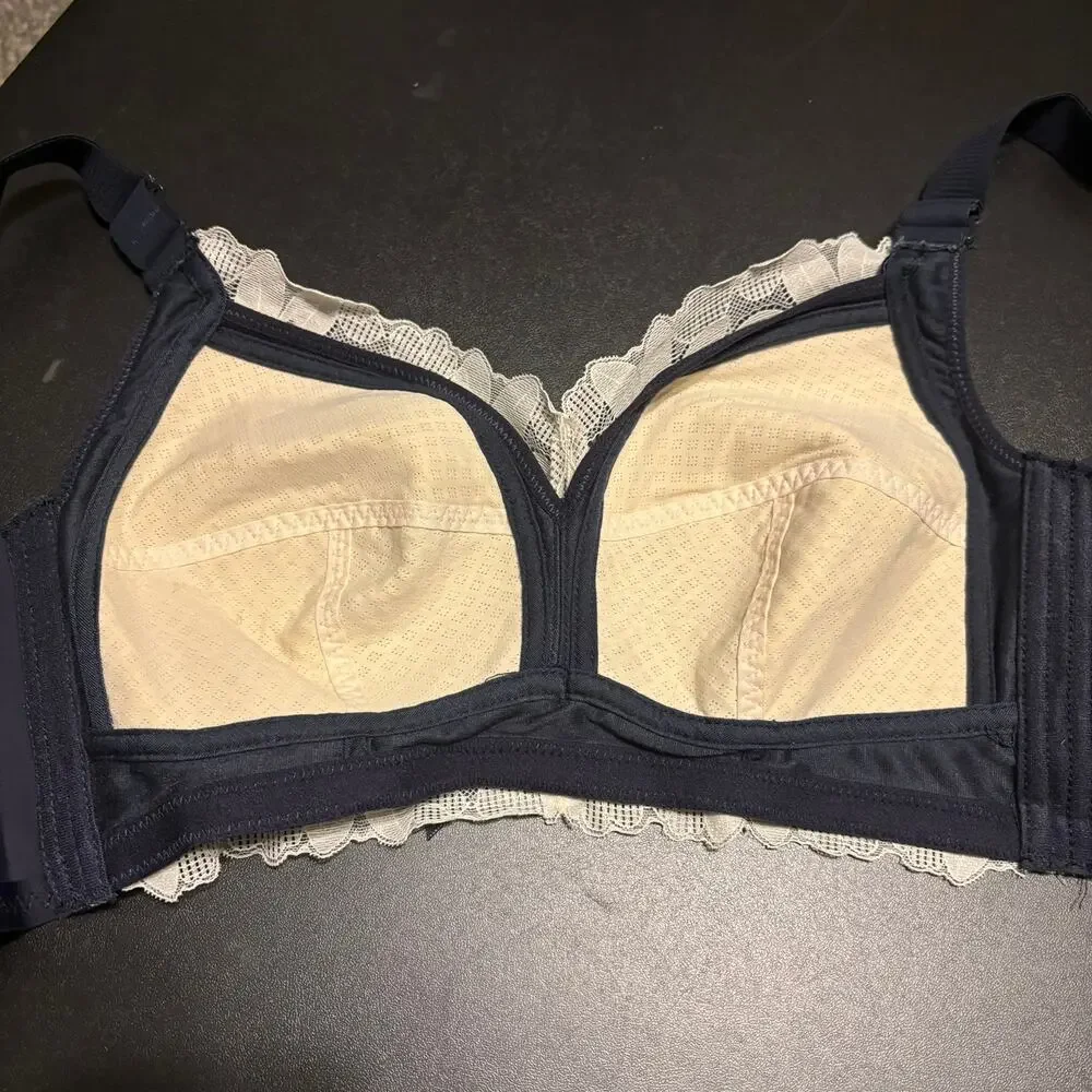 Agnes Orinda Navy Blue & Cream Lace Wire Free 4 Hook Bra Size 40D